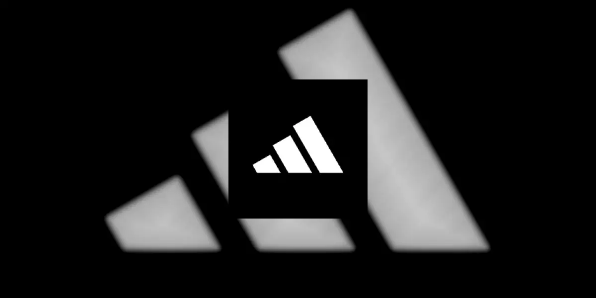 adidas: tenisky a oblečenie